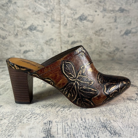 Patricia Nash Ruffina Mule Pumps, Chocolate - Gold tone colors - Picture 1 of 12